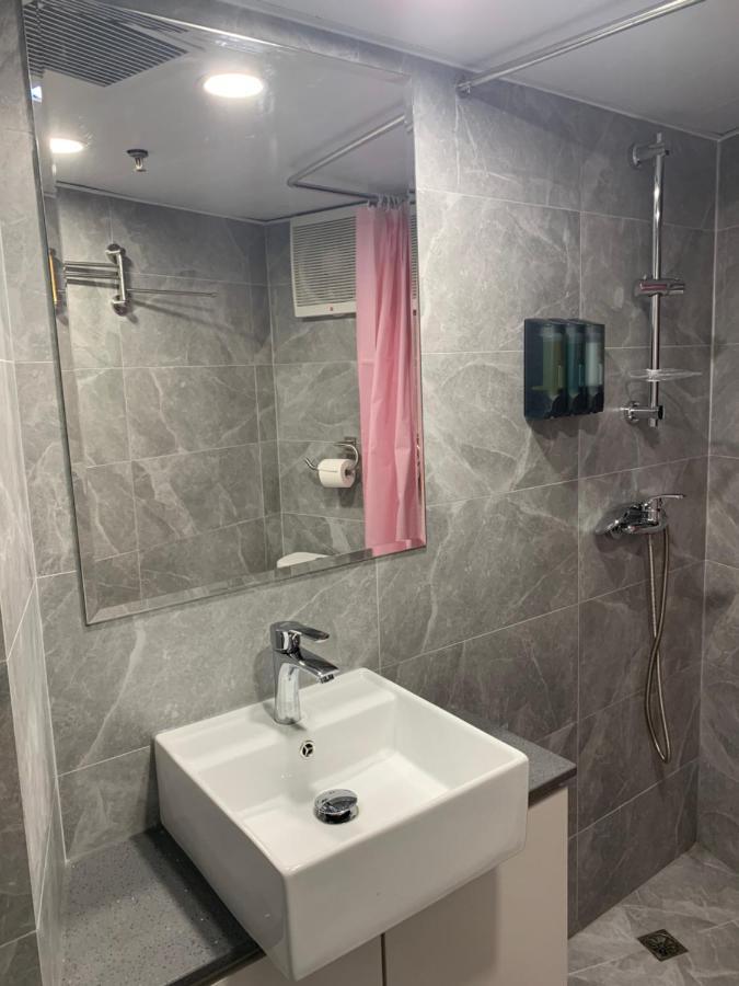 J Hotel Hong Kong Esterno foto